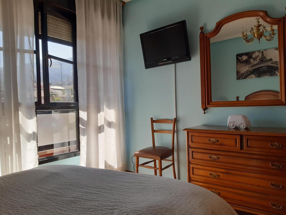 Apartamento Branavalera ポラ・デ・レナ エクステリア 写真